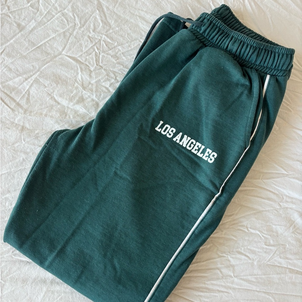 Dark green Medium LA sweats pants